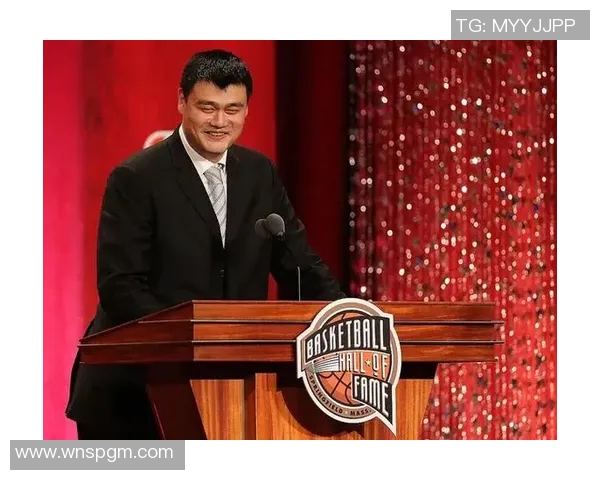 NBA国际球员买断现象解析：影响力与未来趋势探讨